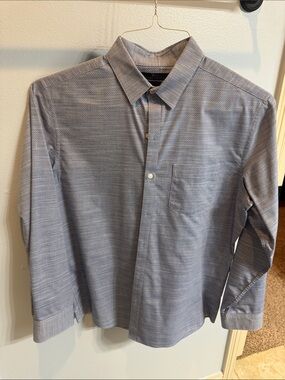 Marc Anthony Men's Light Blue Micro-Pattern Button-Down Shirt
